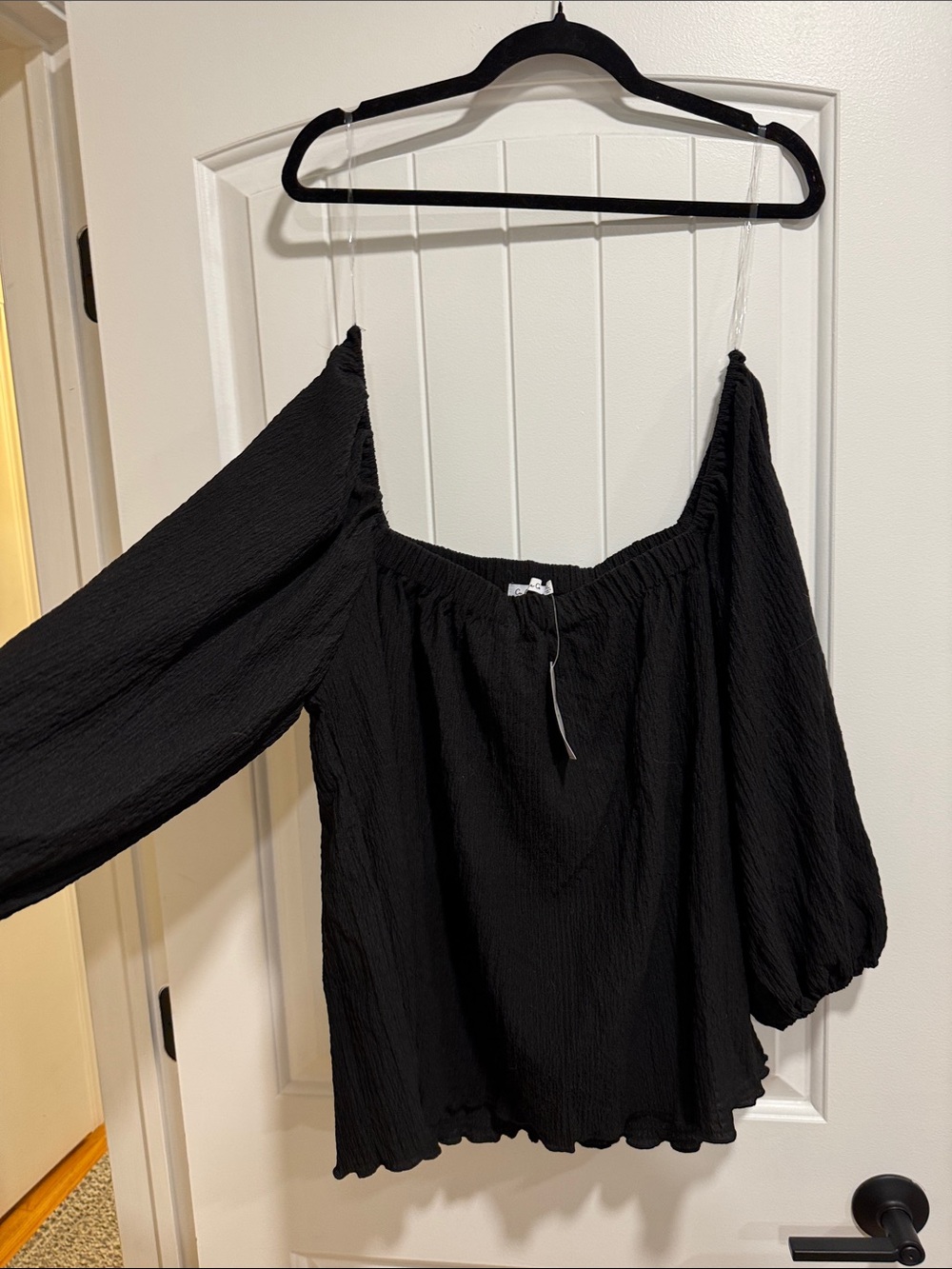 Source Unknown Black Off-Shoulder Peasant Blouse